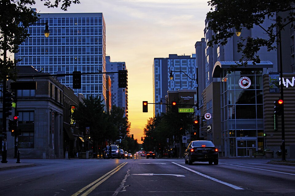 Green Street in Campustown, Champaign, near UIUC